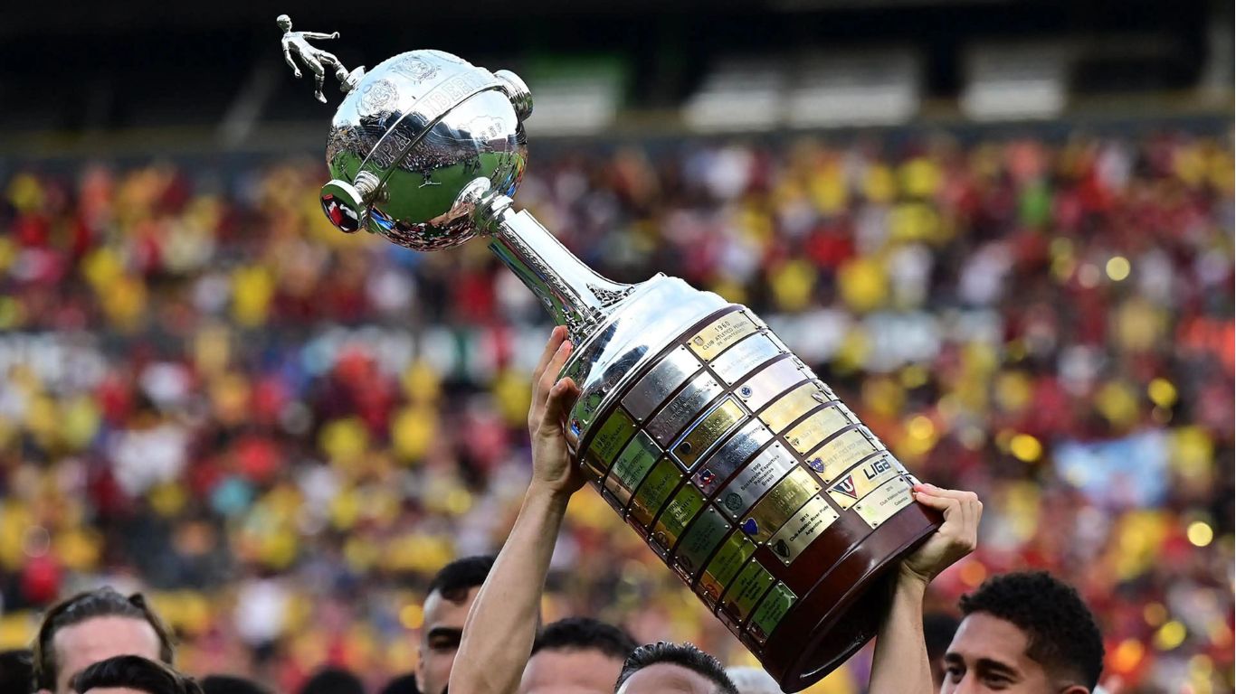 Os 5 troféus mais lindos do mundo do futebol libertadores